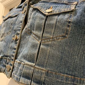 Distressed Crop Jean Vest